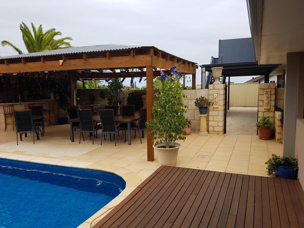 Ocean Reef Homestay بيرث المظهر الخارجي الصورة