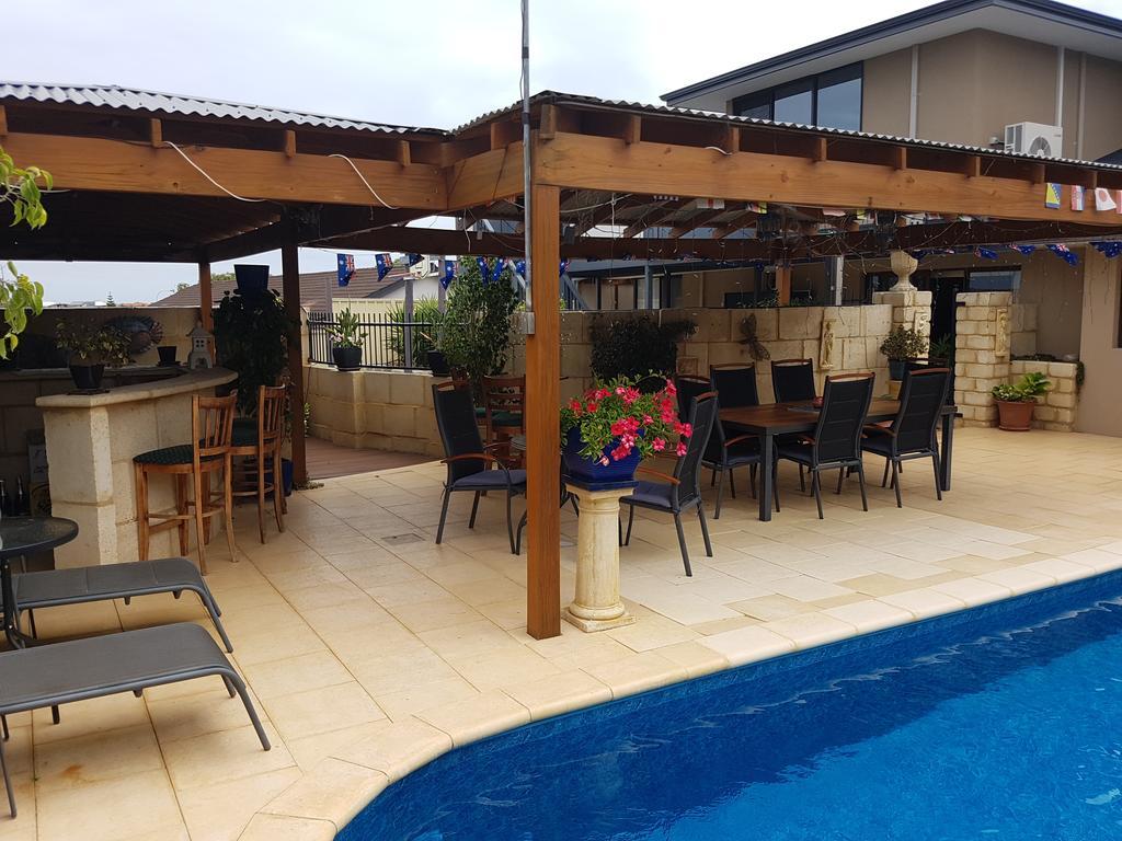 Ocean Reef Homestay بيرث المظهر الخارجي الصورة