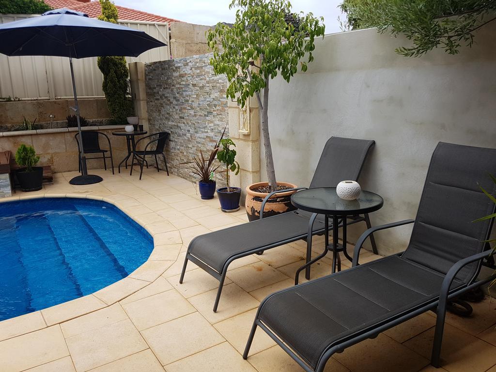 Ocean Reef Homestay بيرث المظهر الخارجي الصورة